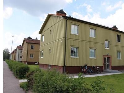 Hyr ett 1-rums lägenhet på 65 m² i Uppsala