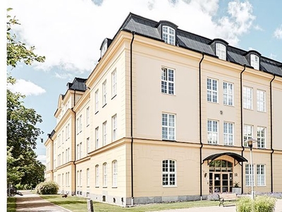 Hyr ett 1-rums lägenhet på 81 m² i Hässleholm