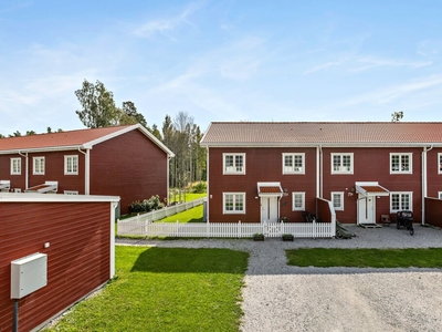 Villa till salu på Blåbärsvägen 5 i Lindesberg - Mäklarhuset