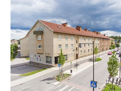 Hyr ett 2-rums lägenhet på 59 m² i Katrineholm