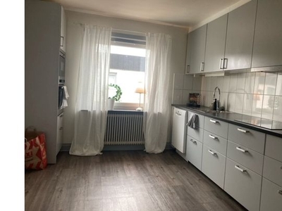 Hyr ett 2-rums lägenhet på 74 m² i Nässjö