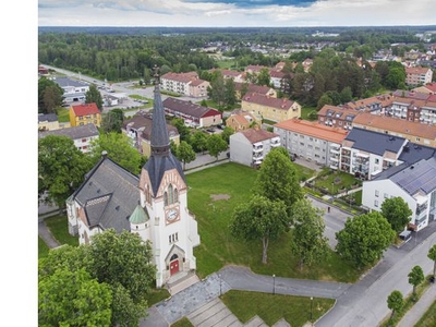 Hyr ett 3-rums lägenhet på 75 m² i Katrineholm