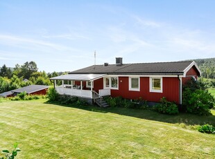 Villa till salu på Ramsås 304 i Älandsbro - Mäklarhuset