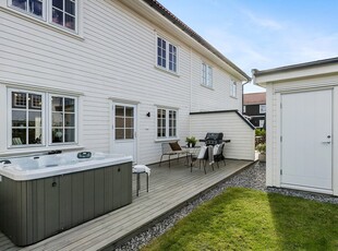 Villa till salu på i Örebro - Mäklarhuset