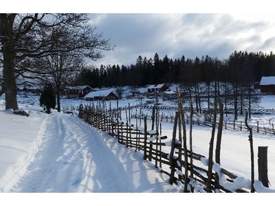 Hyr ett rum på 300 m² i Huskvarna