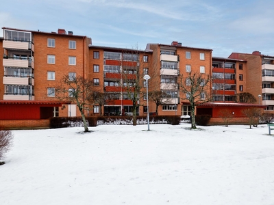 Bostadsrättslägenhet - ÖREBRO Örebro