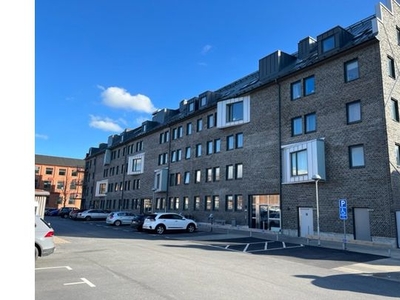 Hyr ett 4-rums lägenhet på 87 m² i Trelleborg