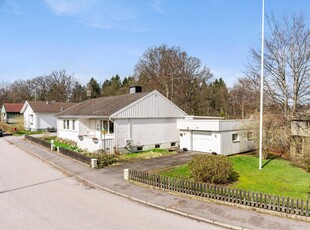 Villa till salu på Baldersvägen 13 i Gislaved - Mäklarhuset