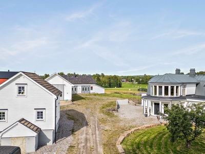 Södra Boda Höglunda 1 Högboda 2 rok, 166 kvm, Kil